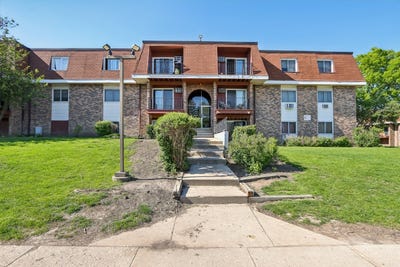 /international/us/600-mesa-drive-hoffman-estates-il-110103127294/