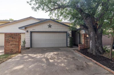 /international/us/2810-spring-valley-drive-bedford-tx-110100656381/