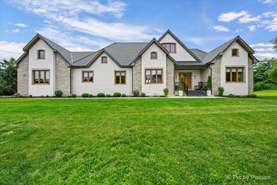 /international/us/8845-belfield-road-lakewood-il-110109118073/
