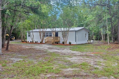 /international/us/8462-nw-210th-street-starke-fl-110100679605/