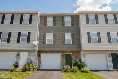 /international/us/132-eagle-drive-maidsville-wv-110107282587/