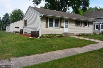 /international/us/1323-armstrong-avenue-n-glencoe-mn-110108551342/