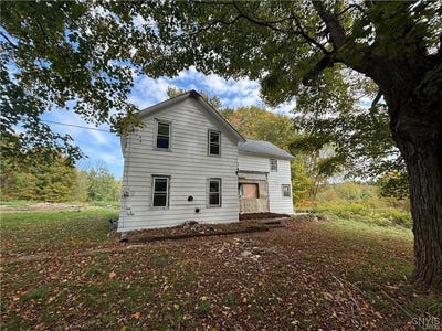 /international/us/210-16-goodfellow-road-fulton-ny-110104404948/