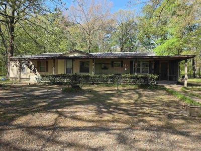 /international/us/200-new-home-cemetery-road-pine-bluff-ar-110107544278/