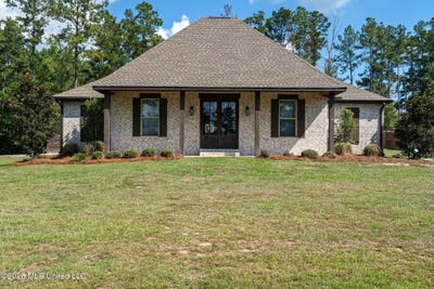 /international/us/21-higgins-cutoff-road-sumrall-ms-110110399479/