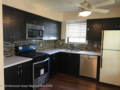 /international/us/5-claridge-court-freehold-nj-110108124828/