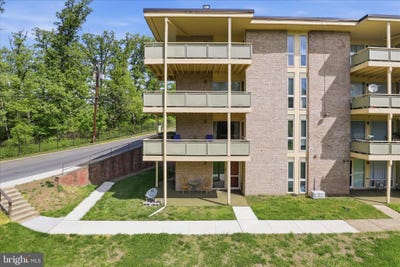 /international/us/7109-donnell-place-district-heights-md-110107688014/