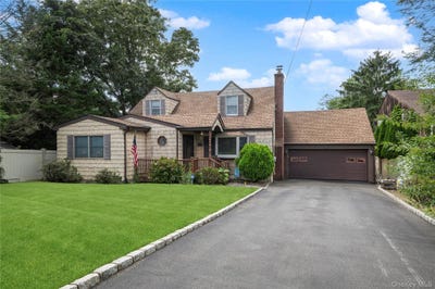 /international/us/2473-new-york-avenue-melville-ny-110110089265/