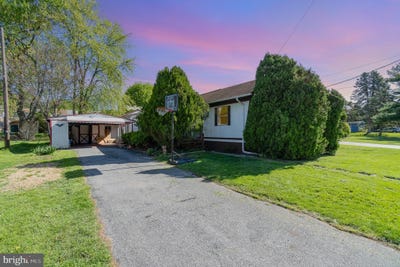 /international/us/2405-mifflin-street-lebanon-pa-110099086255/
