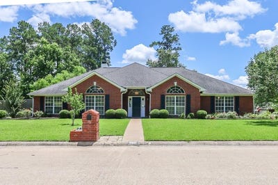 /international/us/2501-copeland-street-lufkin-tx-110108629373/