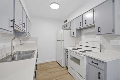 /international/us/1805-16th-st-cody-wy-110119629773/