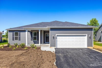 /international/us/427-riverbend-drive-genoa-il-110108999287/