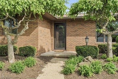 /international/us/441-stratton-avenue-sw-new-philadelphia-oh-110107384607/