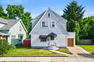 /international/us/947-lyon-street-ne-grand-rapids-mi-110108851286/