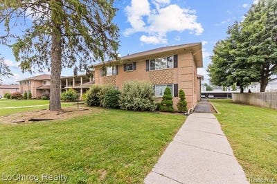 /international/us/2377-walton-boulevard-rochester-hills-mi-110109985705/
