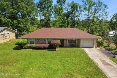 /international/us/809-saint-augustine-ext-mccomb-ms-110107804200/