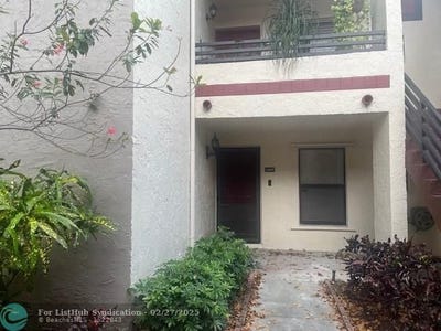 /international/us/11537-nw-10th-st-pembroke-pines-fl-110097714590/
