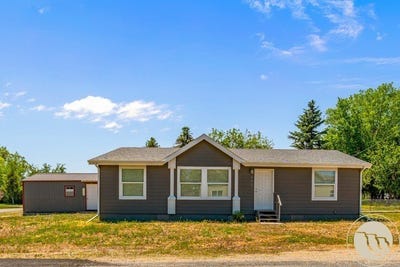 /international/us/101-s-2nd-street-roberts-mt-110108854093/