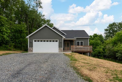 /international/us/196-n-ridge-heights-drive-howard-oh-110109188613/