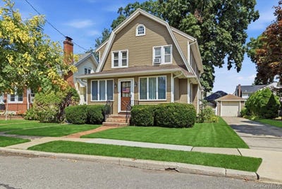 /international/us/53-larch-avenue-floral-park-ny-110119608422/