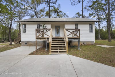 /international/us/3401-goldenrod-avenue-moss-point-ms-110106845181/