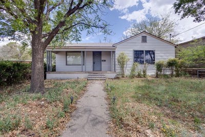 /international/us/107-w-10th-st-big-spring-tx-110100567927/