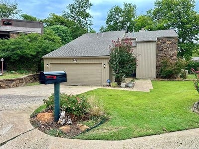 /international/us/3313-e-68th-place-tulsa-ok-110119662623/