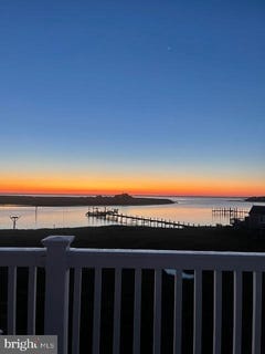 /international/us/488-dock-road-west-creek-nj-110099454064/