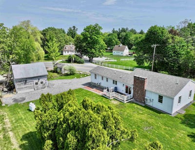 /international/us/16-silver-lake-road-hollis-nh-110108192121/