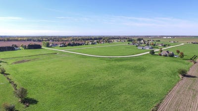 /international/us/2440-n-4210th-road-sheridan-il-110072323350/