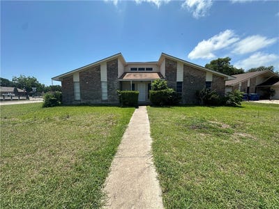 /international/us/1801-atascosa-drive-portland-tx-110108166136/