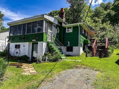 /international/us/23081-mallard-lane-cochranton-pa-110108346195/
