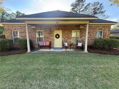 /international/us/603-n-donahue-drive-auburn-al-110108340671/