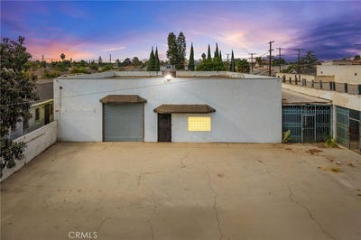 /international/us/915-n-willowbrook-avenue-compton-ca-110100766238/?lang=zh-tw