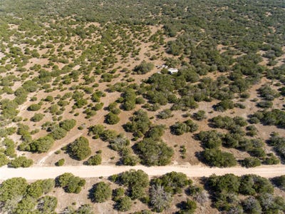 /international/us/2010-sd24740-rocksprings-tx-110107256484/