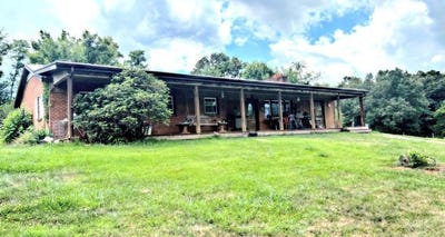 /international/us/1035-sheffey-town-wytheville-va-110100703152/