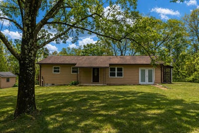 /international/us/150-turkey-foot-hill-drive-clarksburg-wv-110107935855/