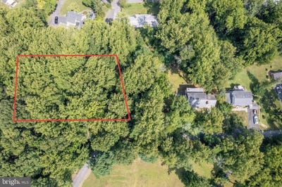 /international/us/greystone-drive-front-royal-va-110107850833/