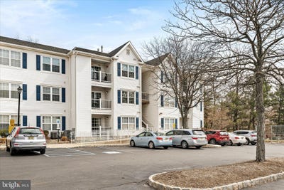 /international/us/1125-waterford-drive-edison-nj-110107584063/
