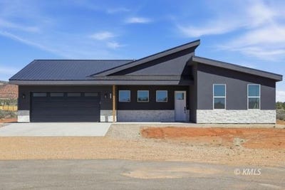 /international/us/4380-e-sego-lily-cir-kanab-ut-110106014954/