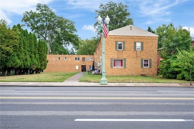 /international/us/2114-market-avenue-n-canton-oh-110107711002/