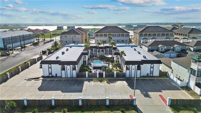 /international/us/14921-windward-drive-corpus-christi-tx-110106932440/