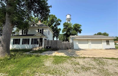 /international/us/223-dieckman-street-ne-titonka-ia-110100590226/