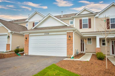 /international/us/3824-monica-lane-johnsburg-il-110090736647/