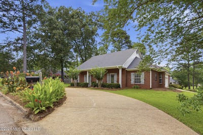 /international/us/317-woodrun-drive-ridgeland-ms-110108477970/