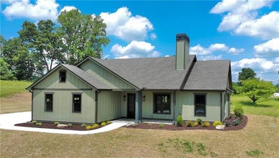 /international/us/100-redridge-road-morganton-ga-110107998014/