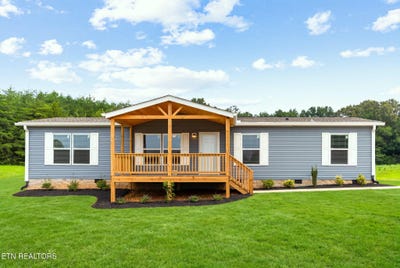 /international/us/399-county-road-784a-etowah-tn-110119470705/