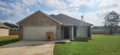 /international/us/79-gaines-court-wetumpka-al-110101491170/