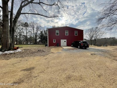 /international/us/1291-ne-field-lark-lane-brookhaven-ms-110105919120/