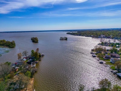 /international/us/11172-newland-drive-lakeview-oh-110099197090/